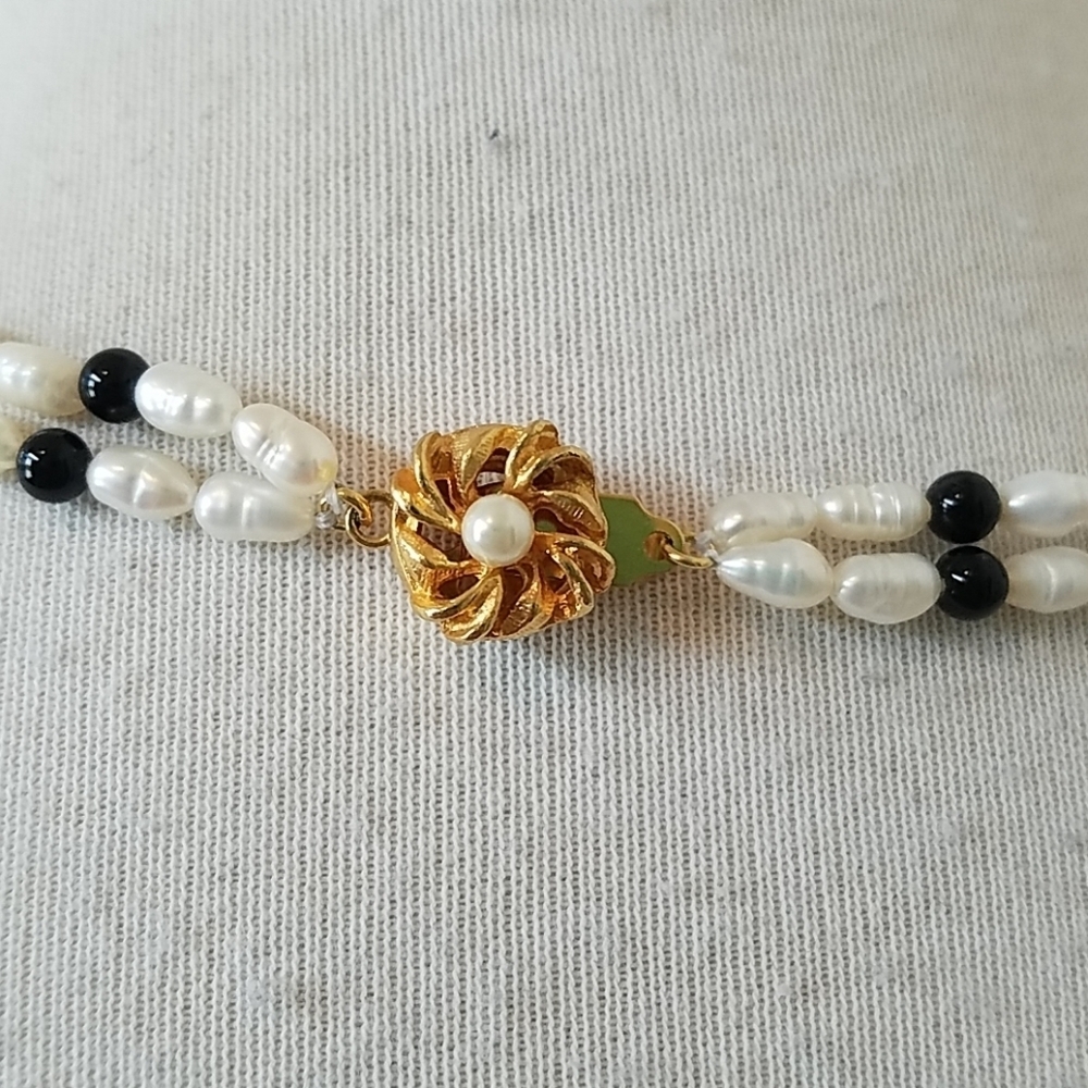 Twisting Seed Pearl Necklace and Bracelet - Picture 4 of 5